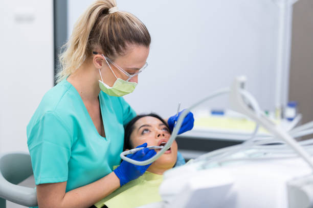 Best Broken Tooth Emergency  in Oquawka, IL